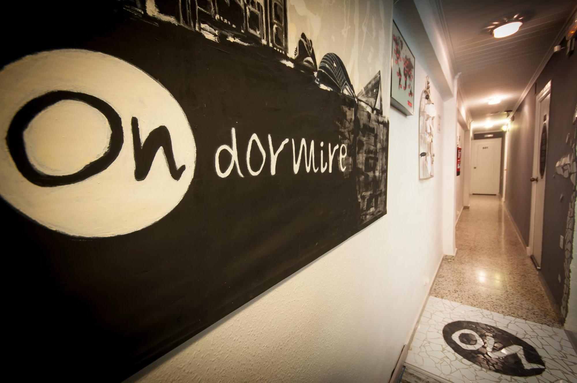 Hostal On Dormire Valencia Ngoại thất bức ảnh
